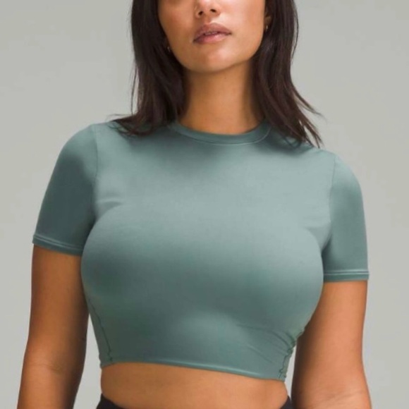 lululemon athletica Tops - Retired Lululemon Nulu Crewneck Cropped T-Shirt Medium Forest Green Rare Sz S